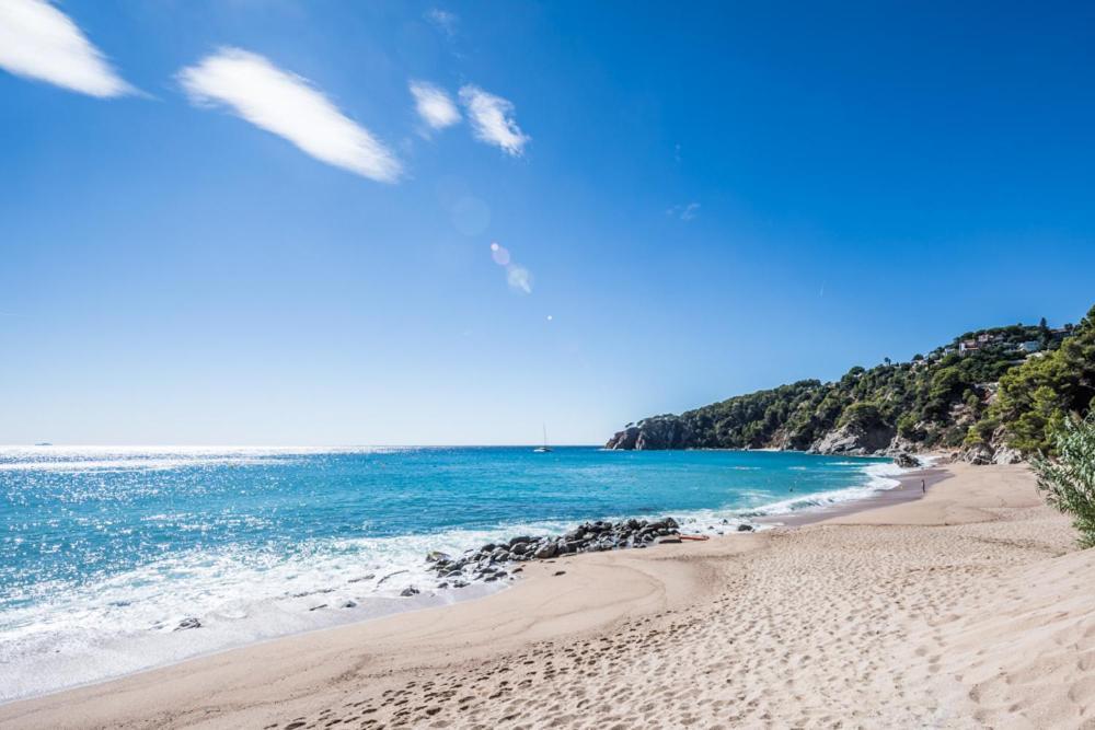 Camping Sunissim Cala Llevado 4 By Locatour Hotel Tossa de Mar Buitenkant foto